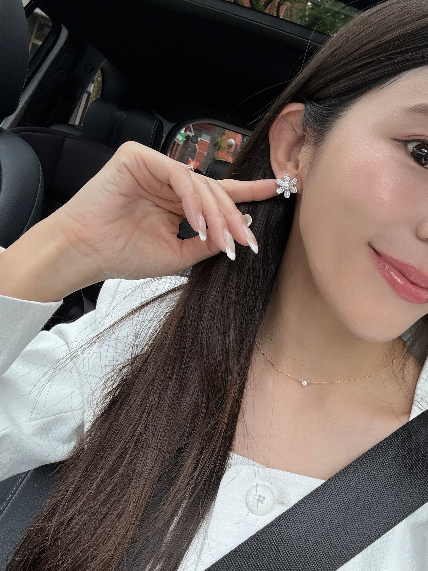 Daisy pierce/earring