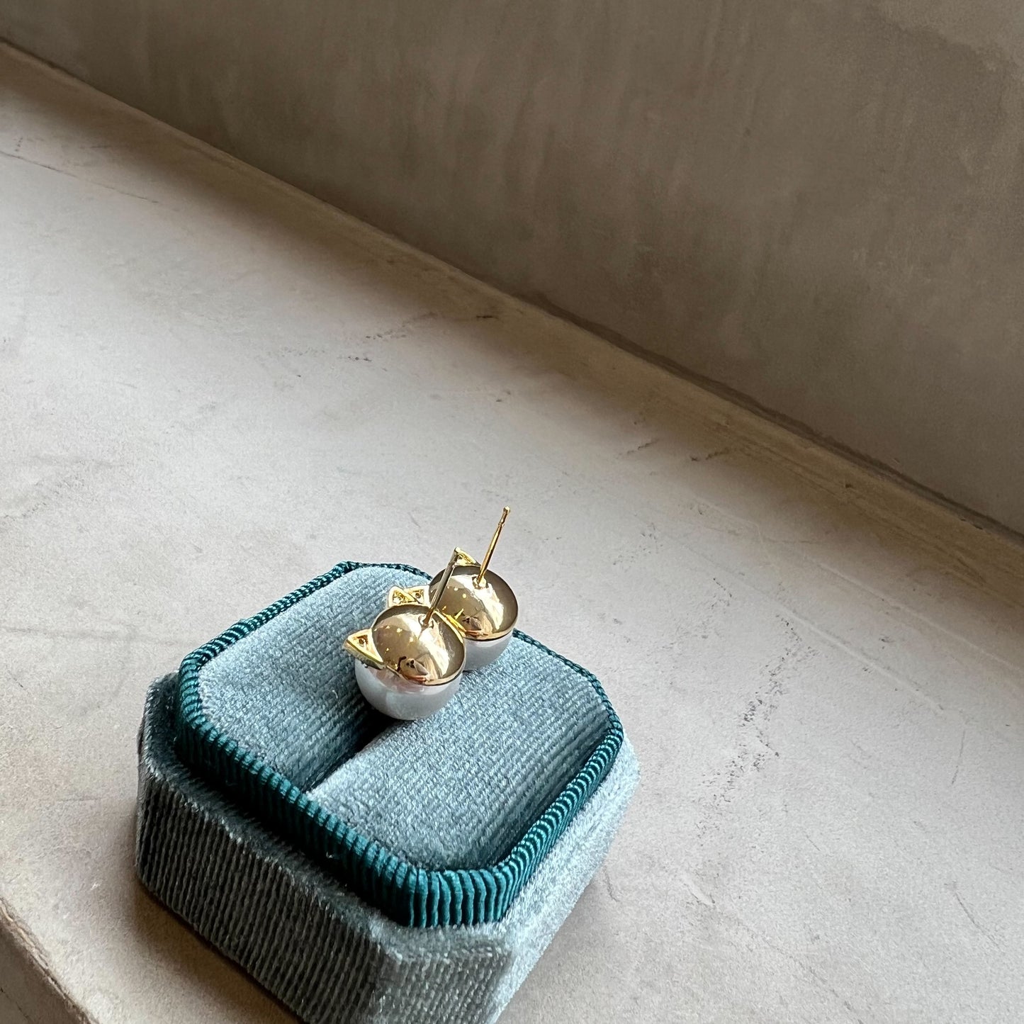 Necomimi Pearl pierce/earring(ねこみみパールピアス/イヤリング)