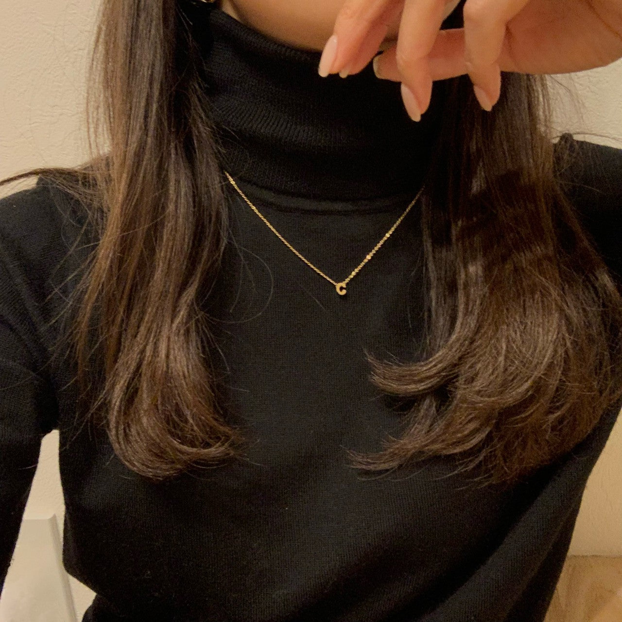 tiny initial necklace(タイニーイニシャルネックレス)