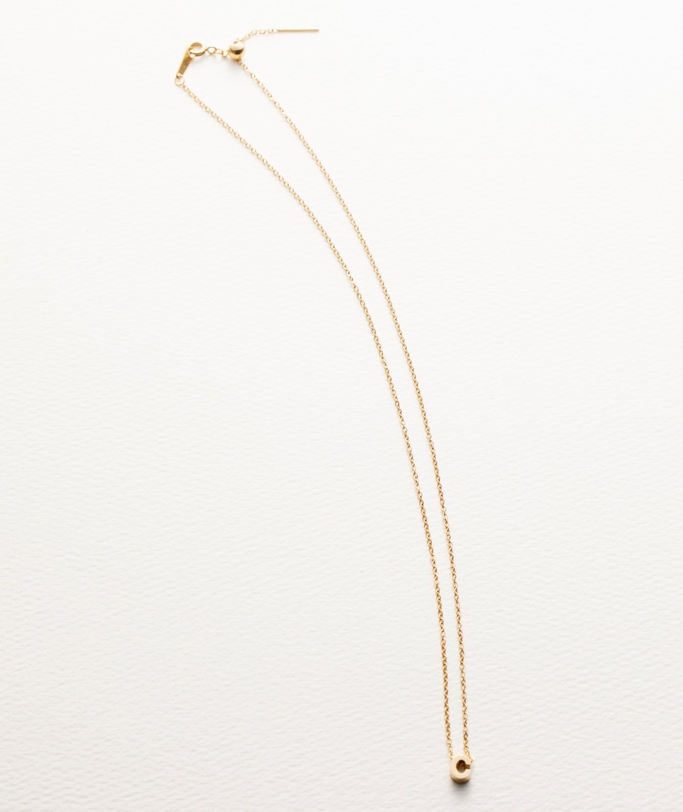 tiny initial necklace(タイニーイニシャルネックレス)