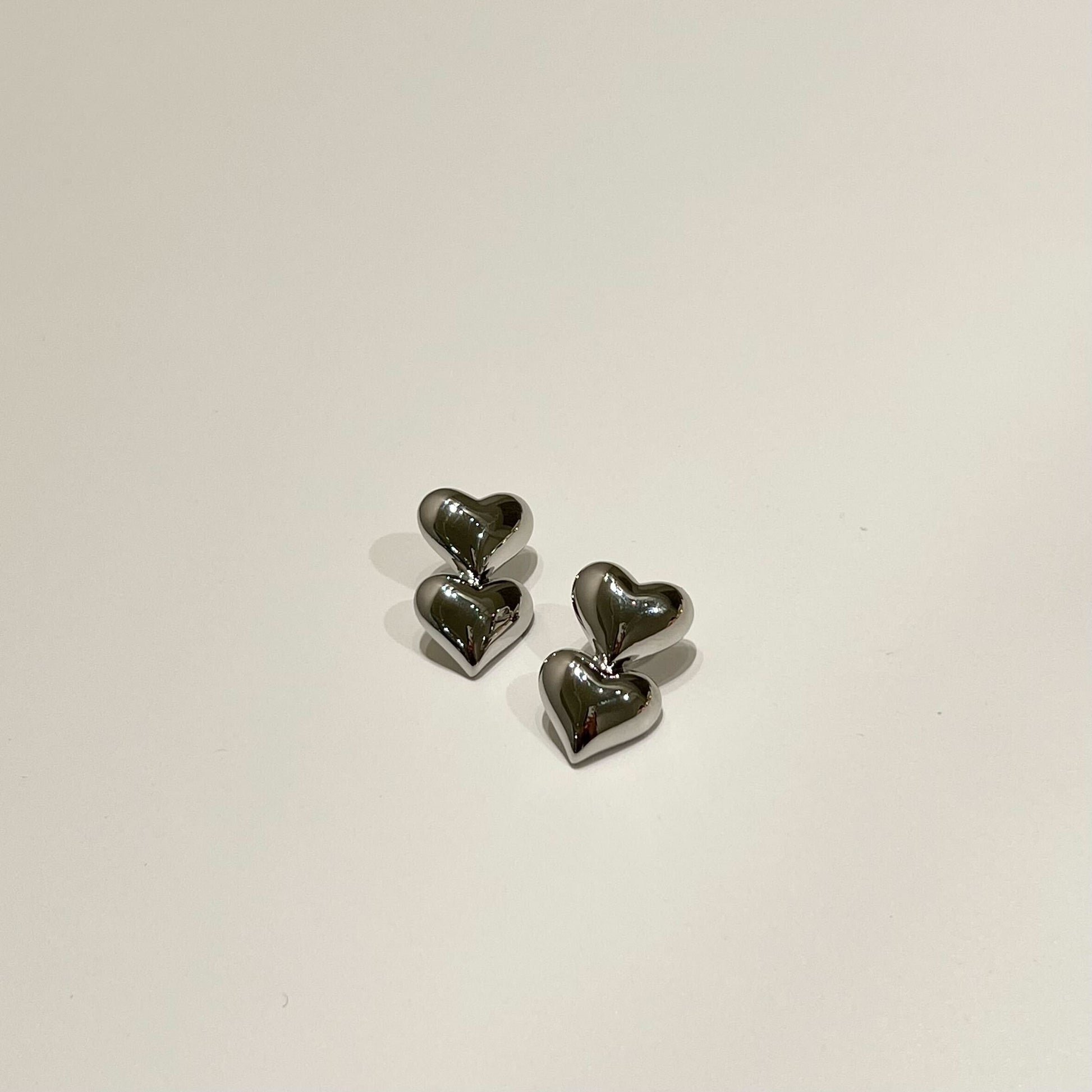 Potteri double heart pierce & earring(ぽってりダブルハートピアス/イヤリング)